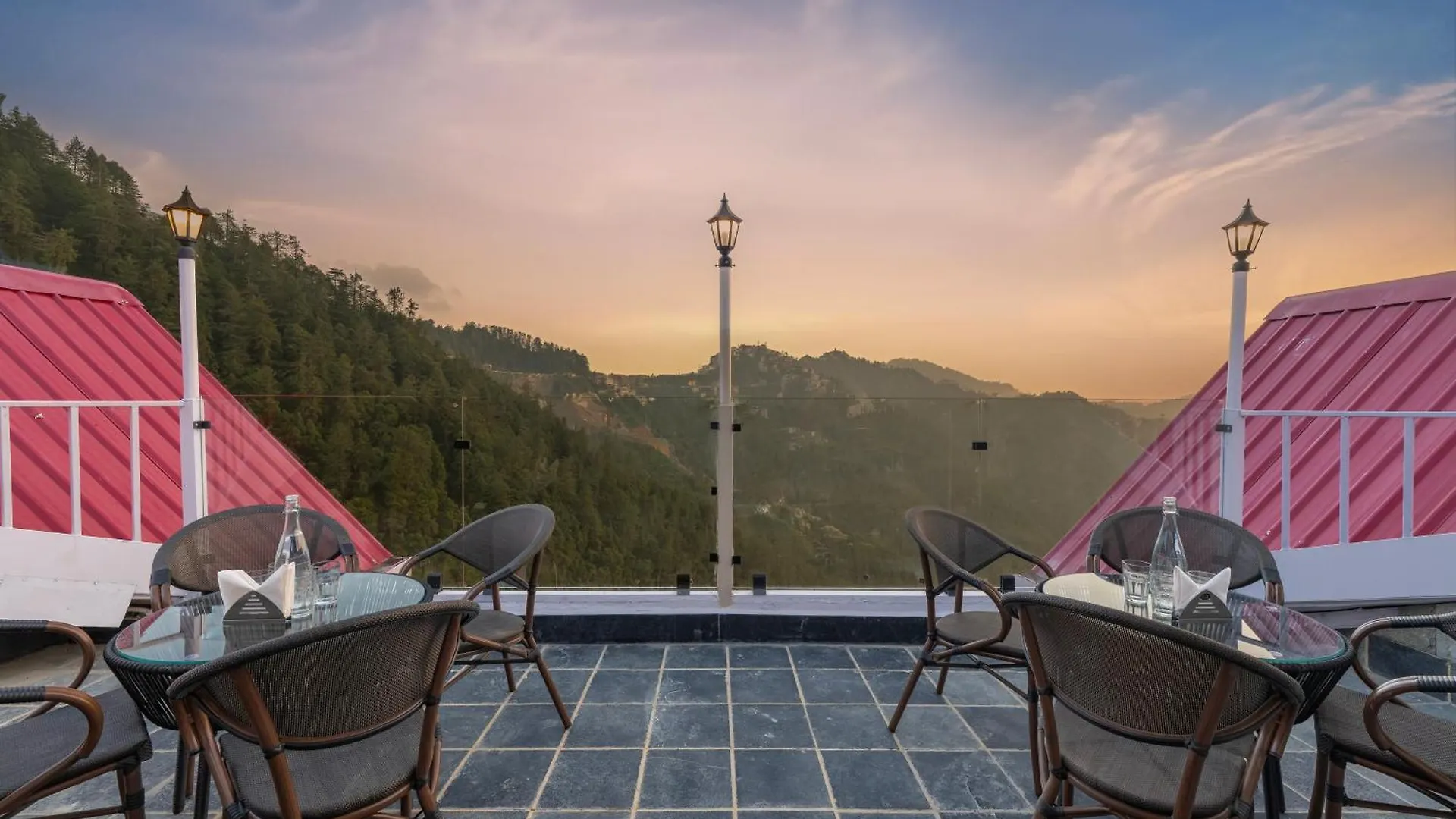 Bed and Breakfast Saanjh - The Musical Sunset Shimla Bed & Breakfast