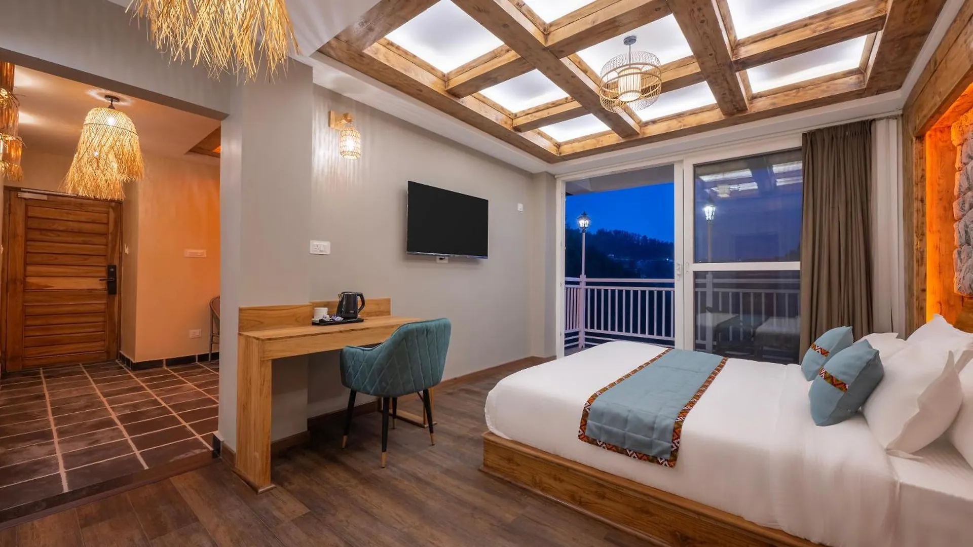 Bed and Breakfast Saanjh - The Musical Sunset Shimla India