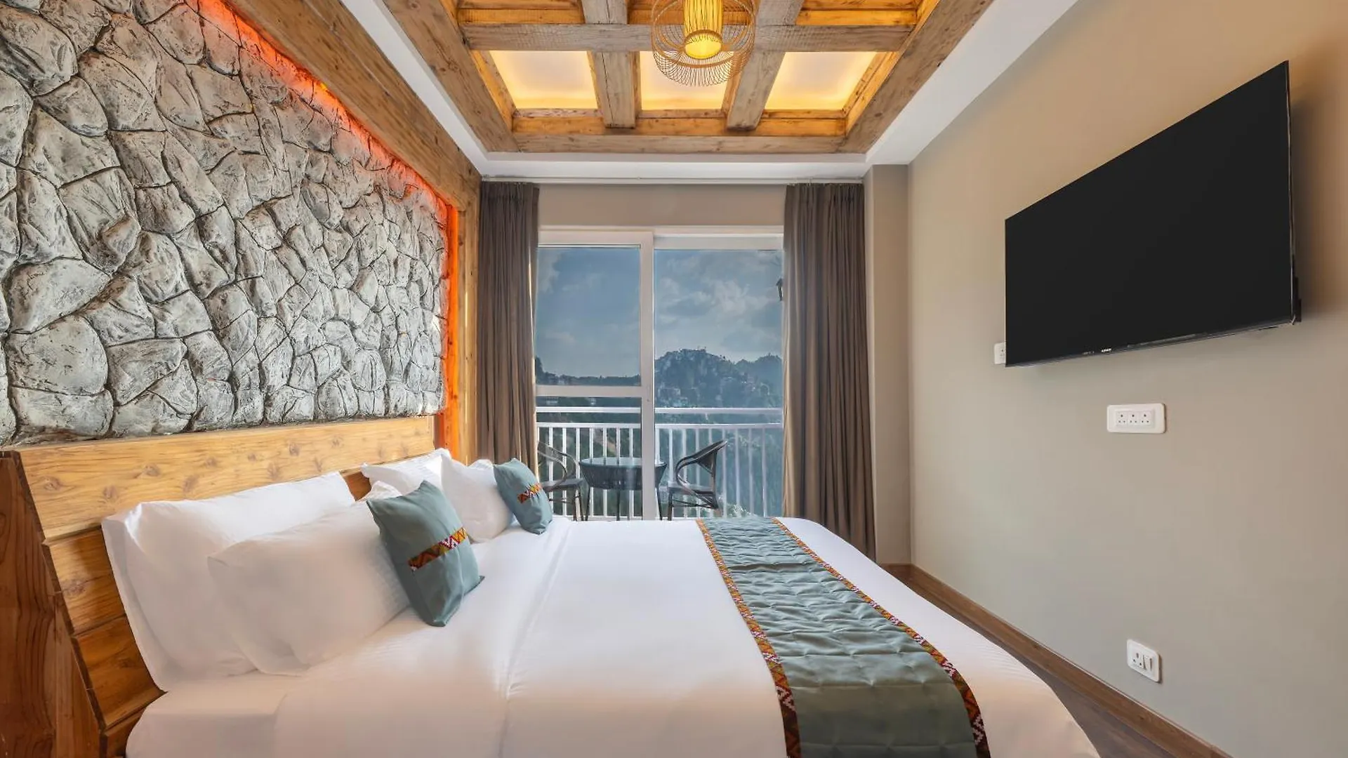 Bed and Breakfast Saanjh - The Musical Sunset Shimla